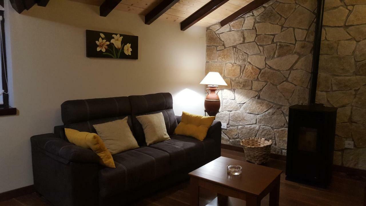 בית הארחה נאבארדונדה דה גרדוס 	El Cordel De Gredos מראה חיצוני תמונה
